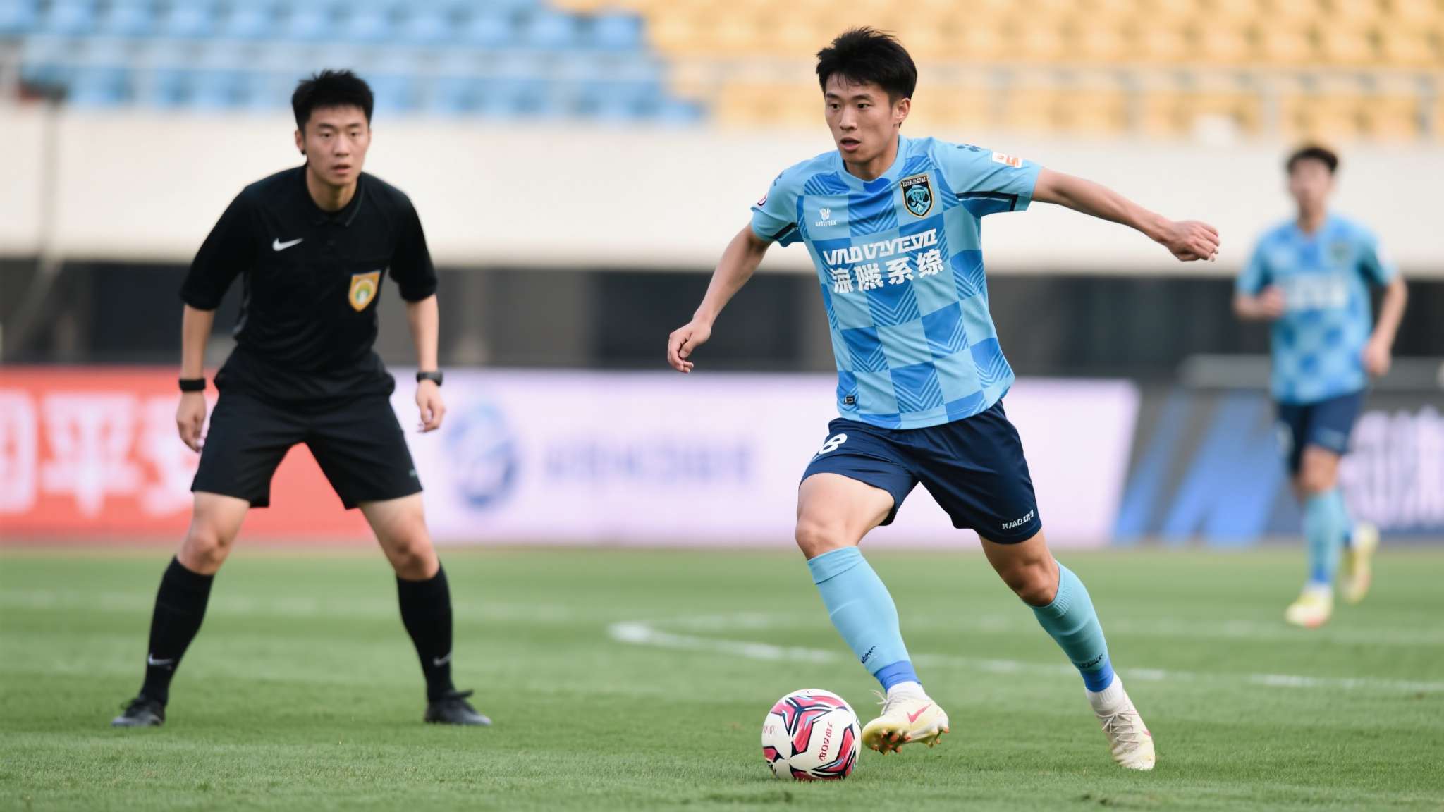 大连破队史纪录,吕焯毅锁住热菲尼奥 毛伟杰持续进步 冲6连胜 大连破队史纪录,吕焯毅锁住热菲尼奥 毛伟杰持续进步 冲6连胜